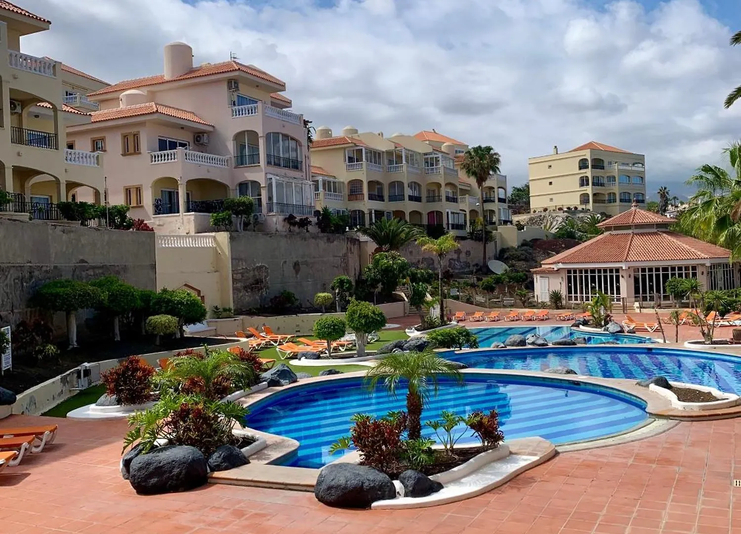 דירות סן מיגל דה אבונה Ocean & Golf Vista Retreat